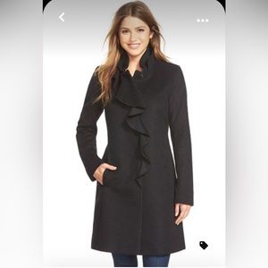 DKNY Black Wool Pea Coat w Snap Buttons and Ruffle Like-New